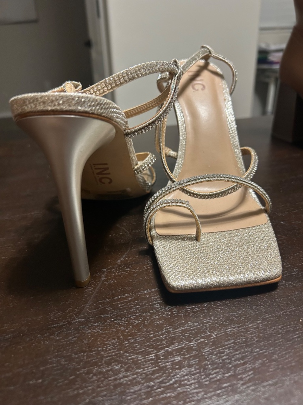 Silver strap heels - Picture 3 of 3